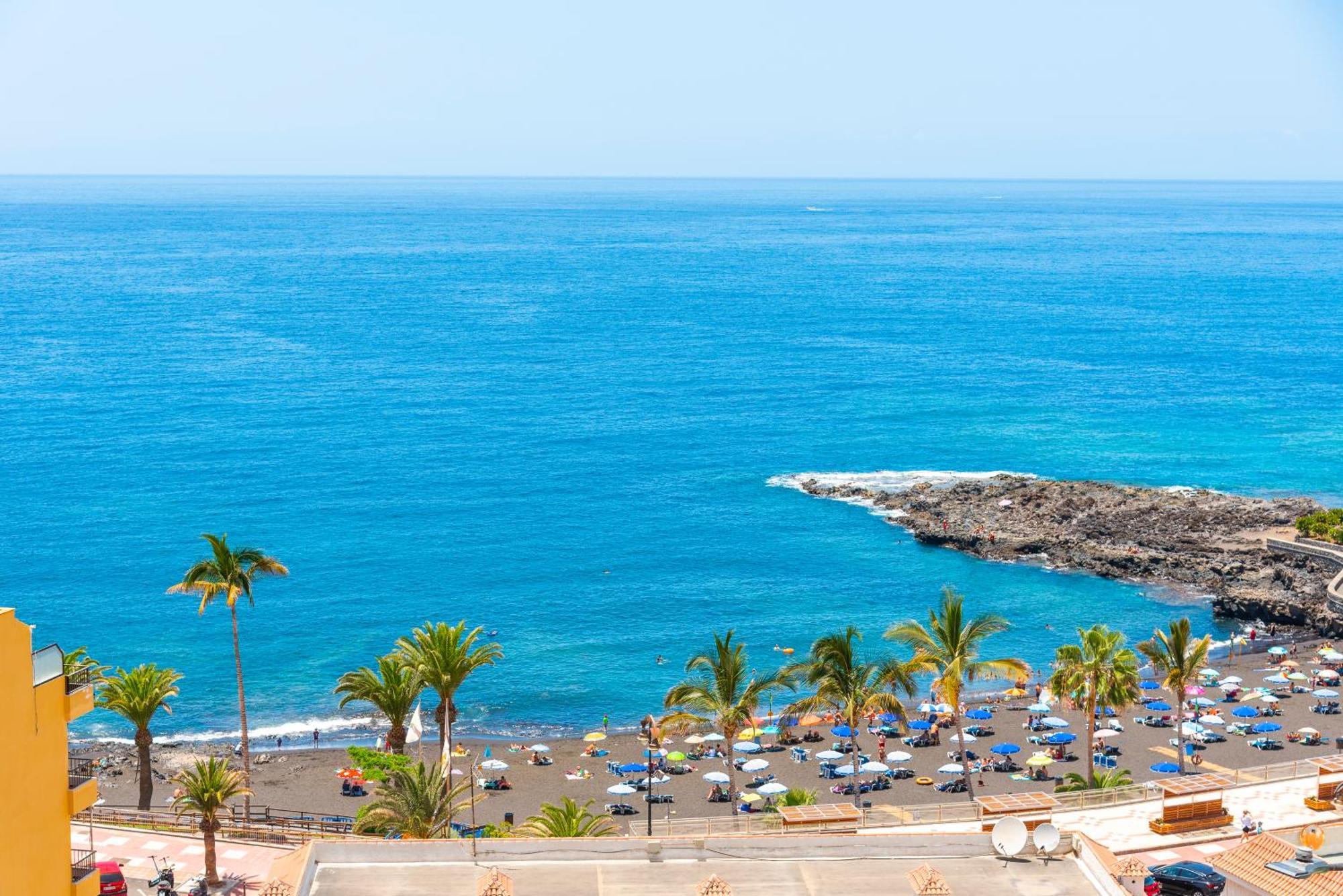 Arenas Negras Playa La Arena, Newly Renovated * Puerto de Santiago (Tenerife)