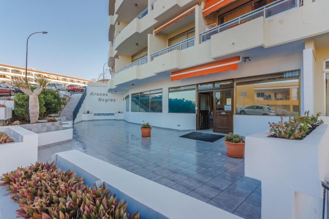 Arenas Negras Playa La Arena, Newly Renovated Apartment Puerto de Santiago (Tenerife)