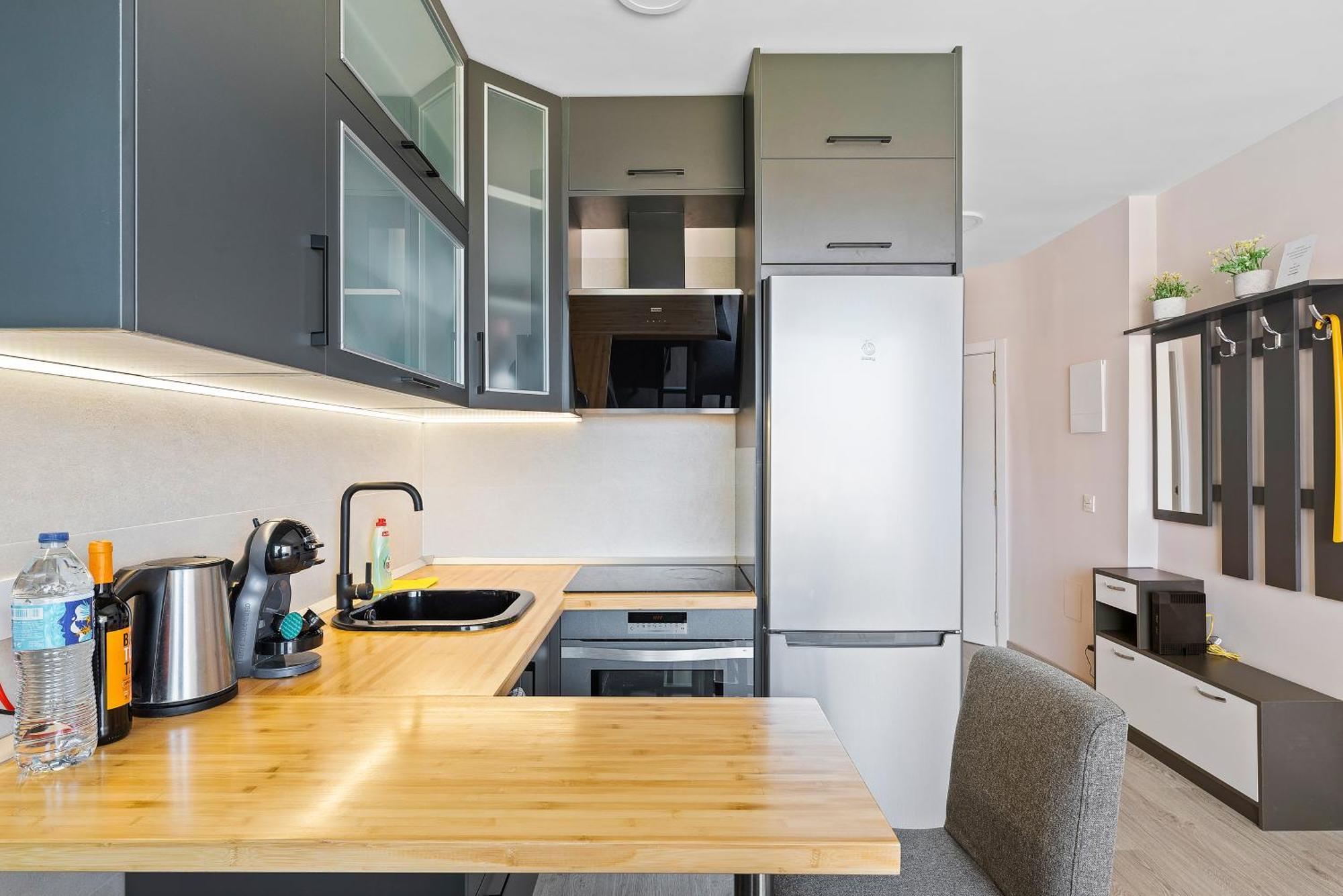 Arenas Negras Playa La Arena, Newly Renovated Apartment Puerto de Santiago (Tenerife)
